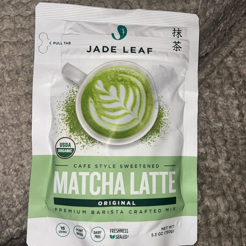 Organic matcha latte - matcha, mix